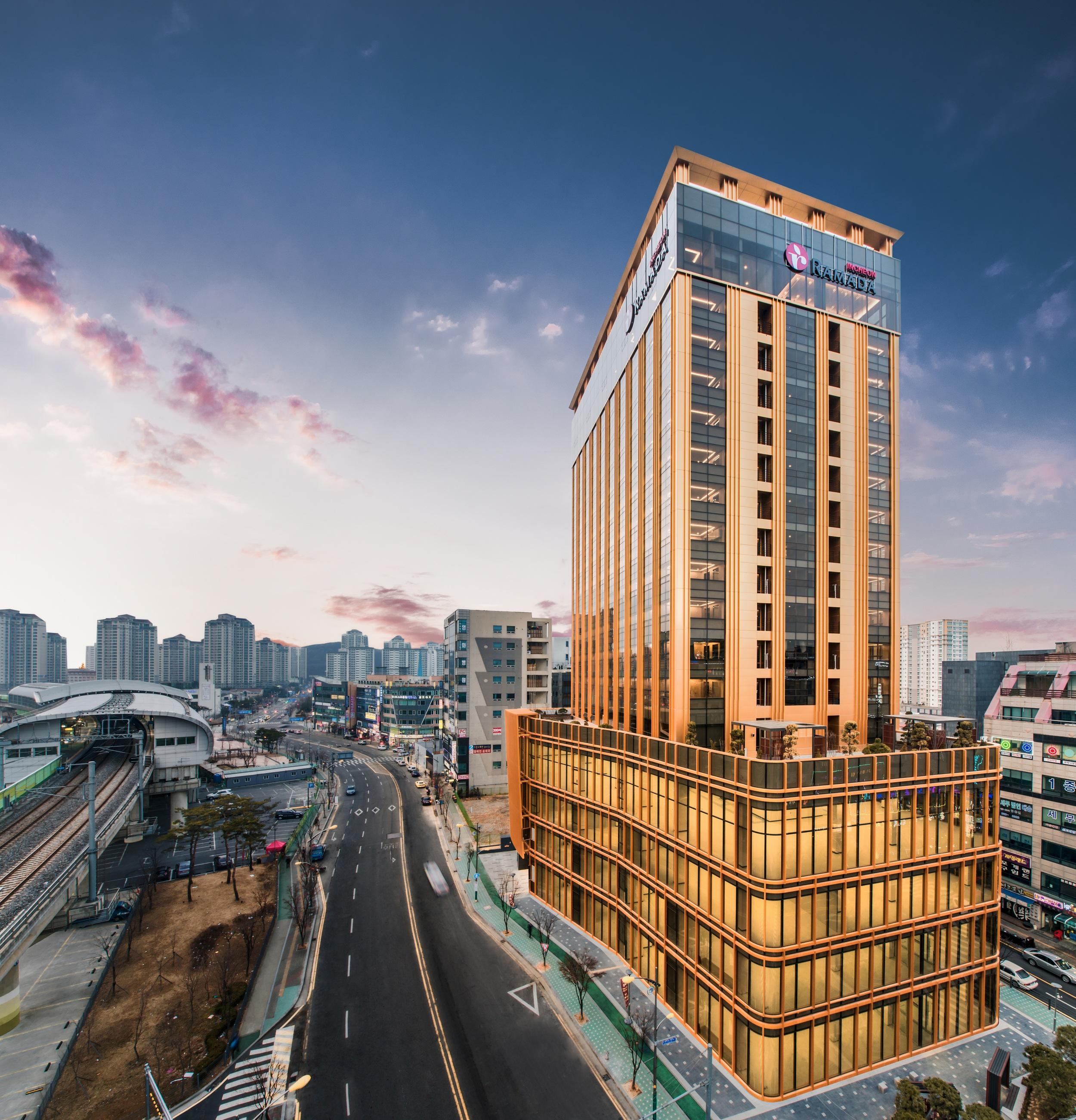 Gloucester Hotel Incheon Exterior foto