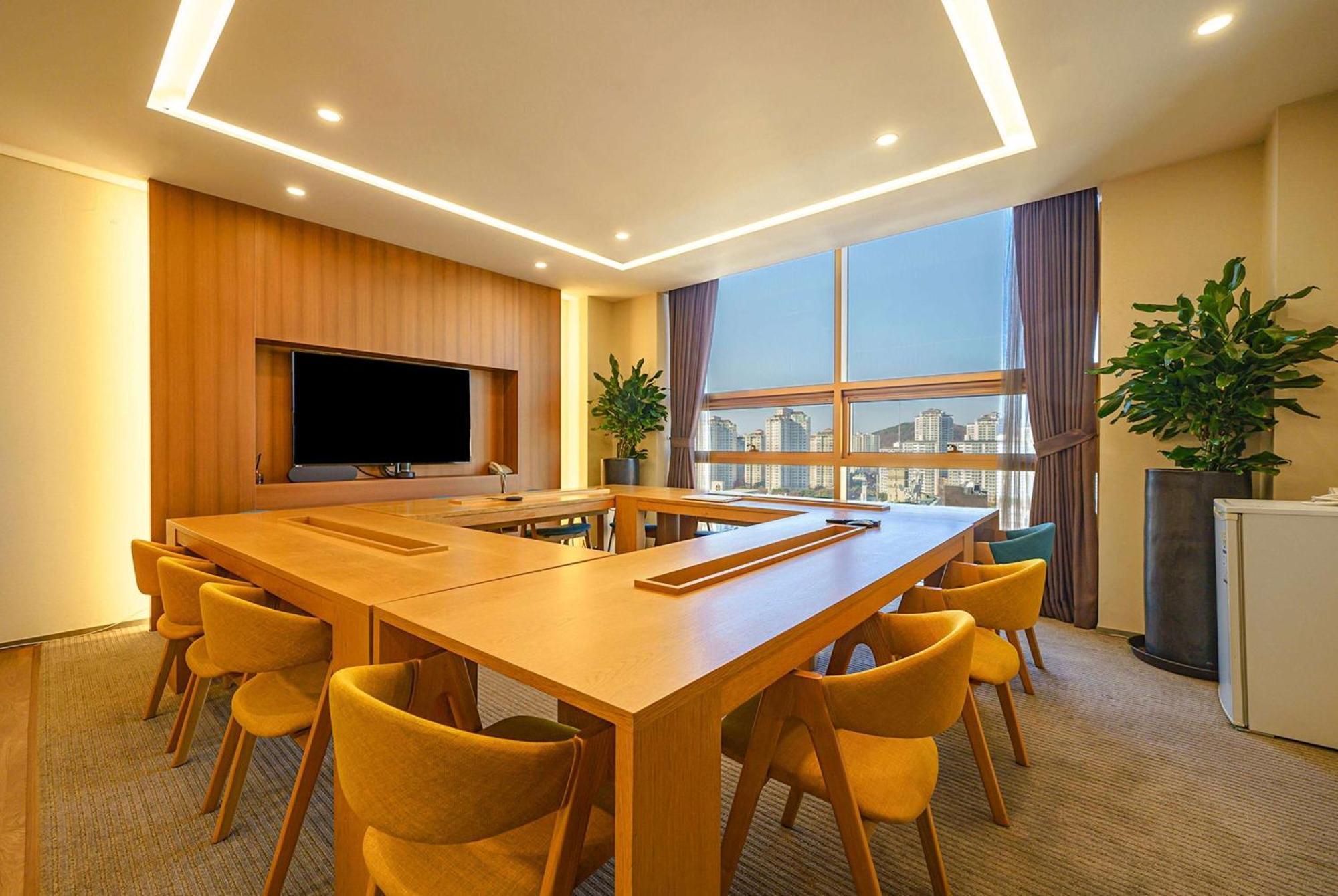 Gloucester Hotel Incheon Exterior foto